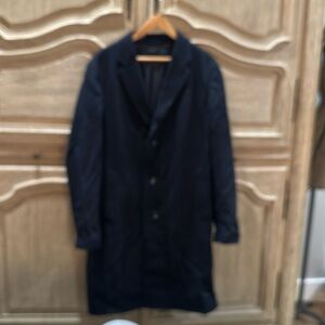 Uniqlo - wool/cashmere Men’s Chesterfield overcoat size M in black.
